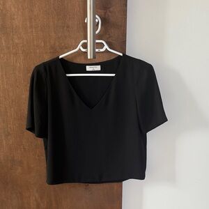 Babaton Black V-Neck Crop Top
